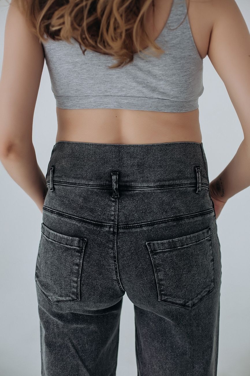 Купити Сірі джинси для вагітних straight fit прямого крою з високим трикотажним поясом, сірий, 40, tobestore.com 🤰2550000904634 Сірі джинси для вагітних straight fit прямого крою з високим трикотажним поясом